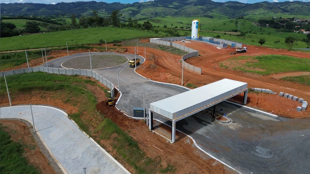 petra condominios Avanço na pavimentação